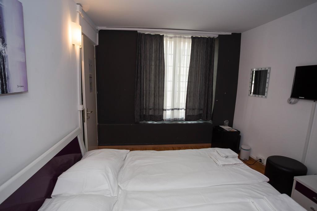 Hotel Davinci Zurich Ruang foto