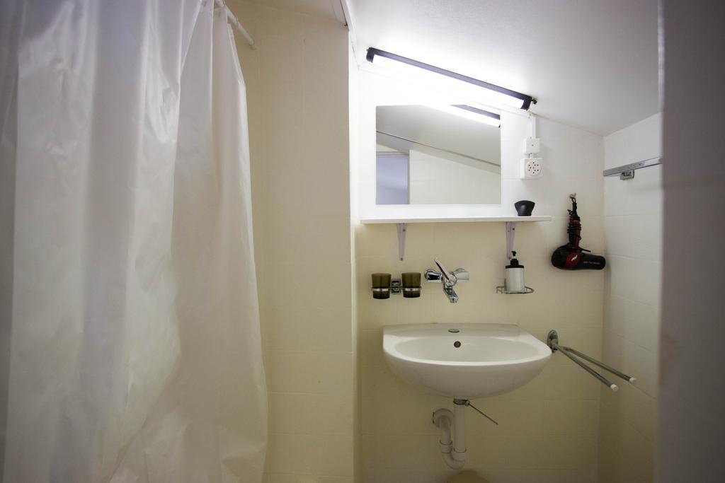 Hotel Davinci Zurich Ruang foto